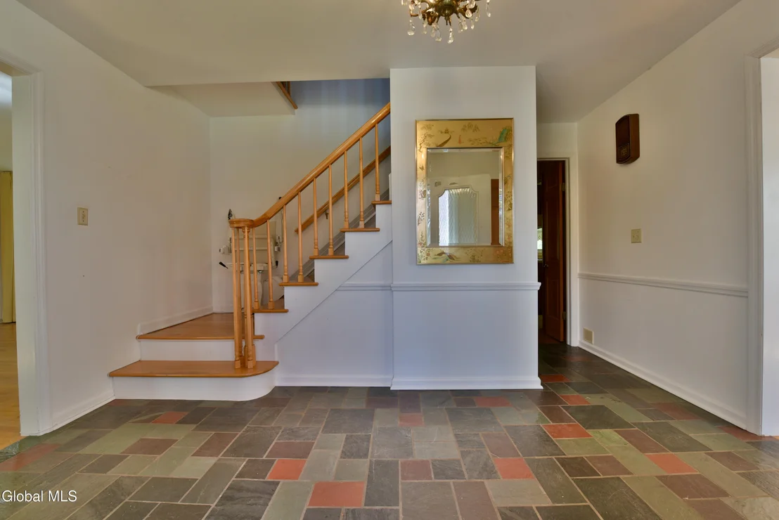 Photo of 1205 Viewmont Drive