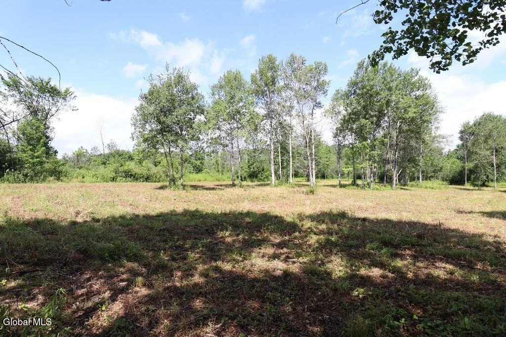 Photo of 468 Middle Road