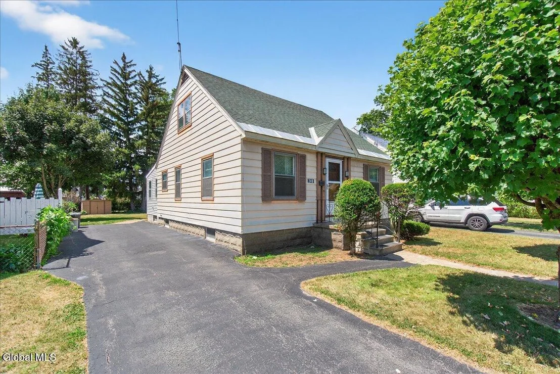 Photo of 248 Fourteenth Street