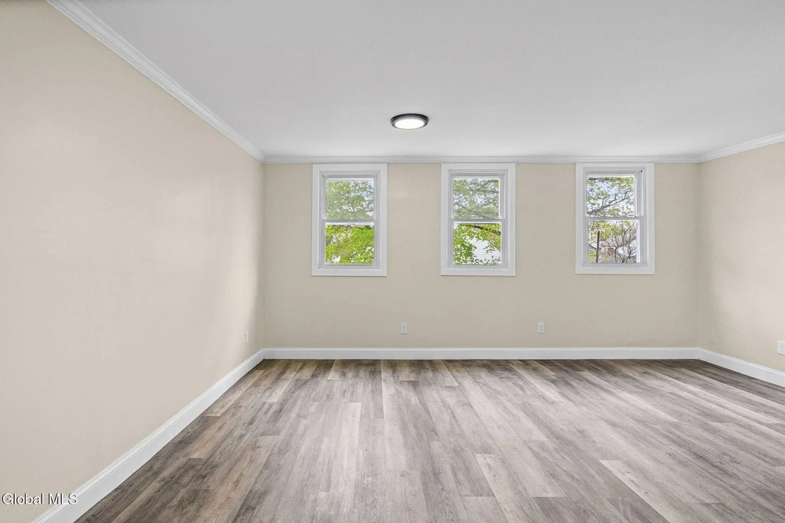 Photo of 6 Mann Avenue