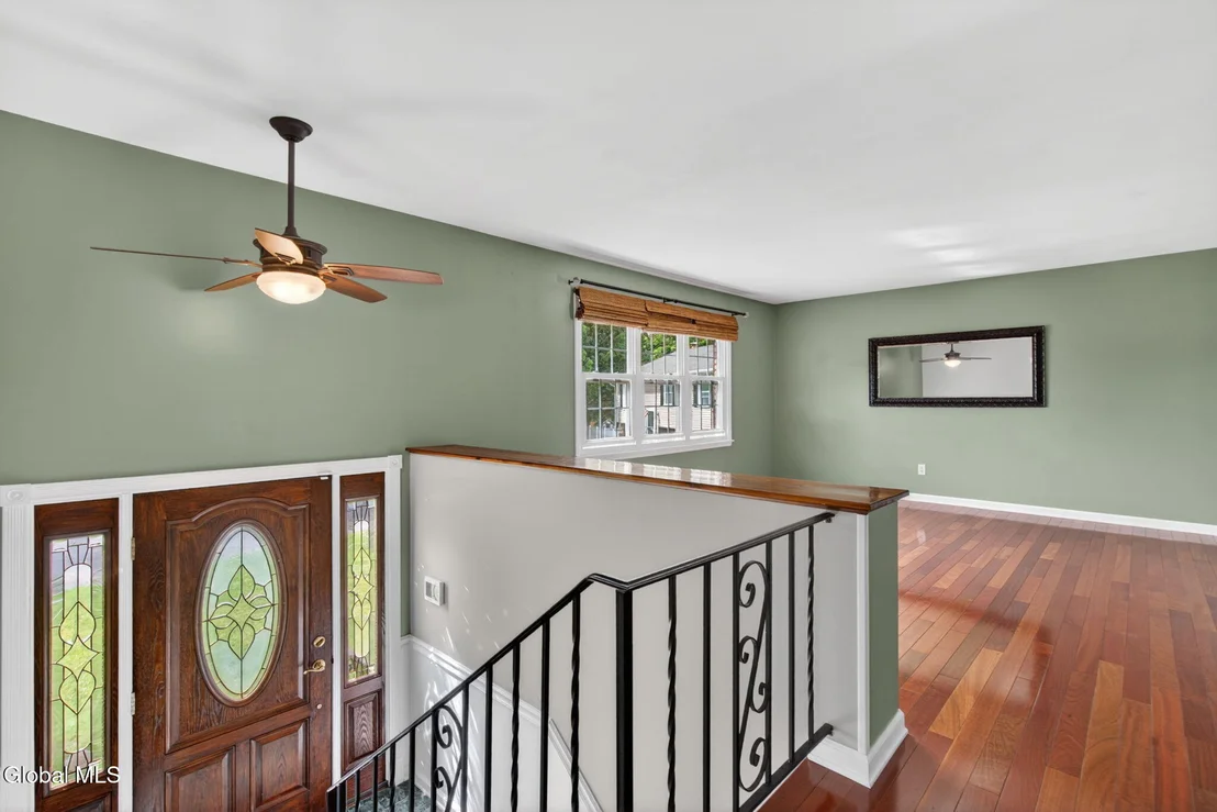 Photo of 19 Midway Drive