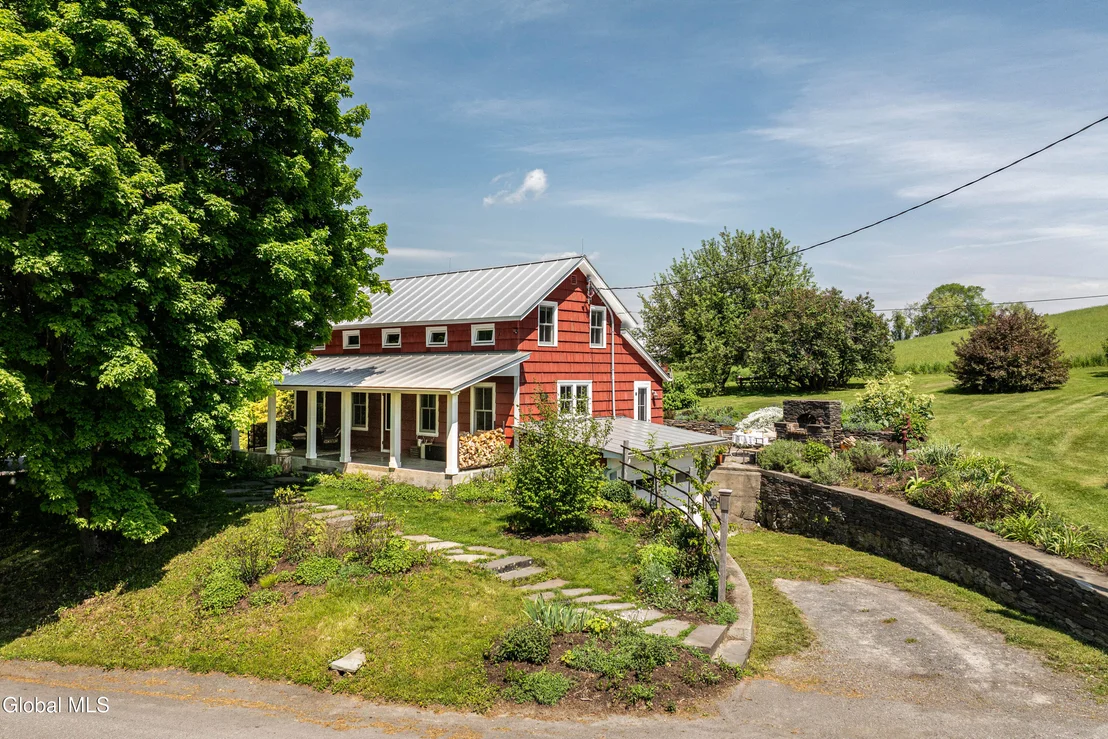 Photo of 1 Breezy Hill Road