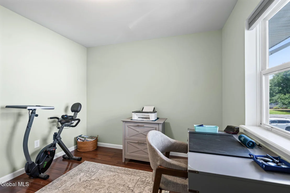 Photo of 702 Cambridge Manor Drive