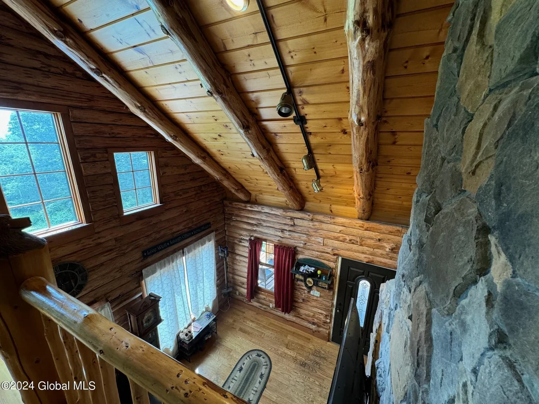 Photo of 75 Forest Way