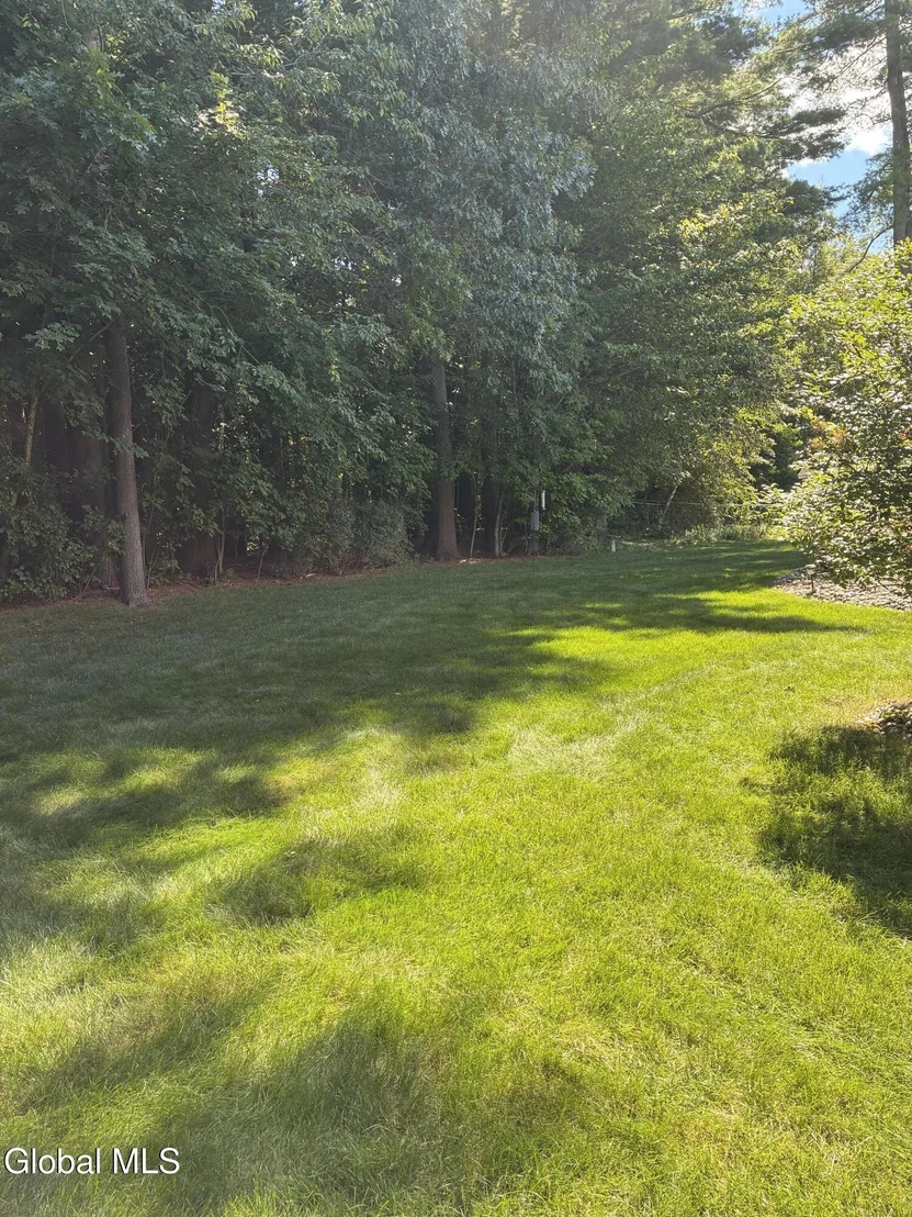 Photo of 210 Sundew Drive