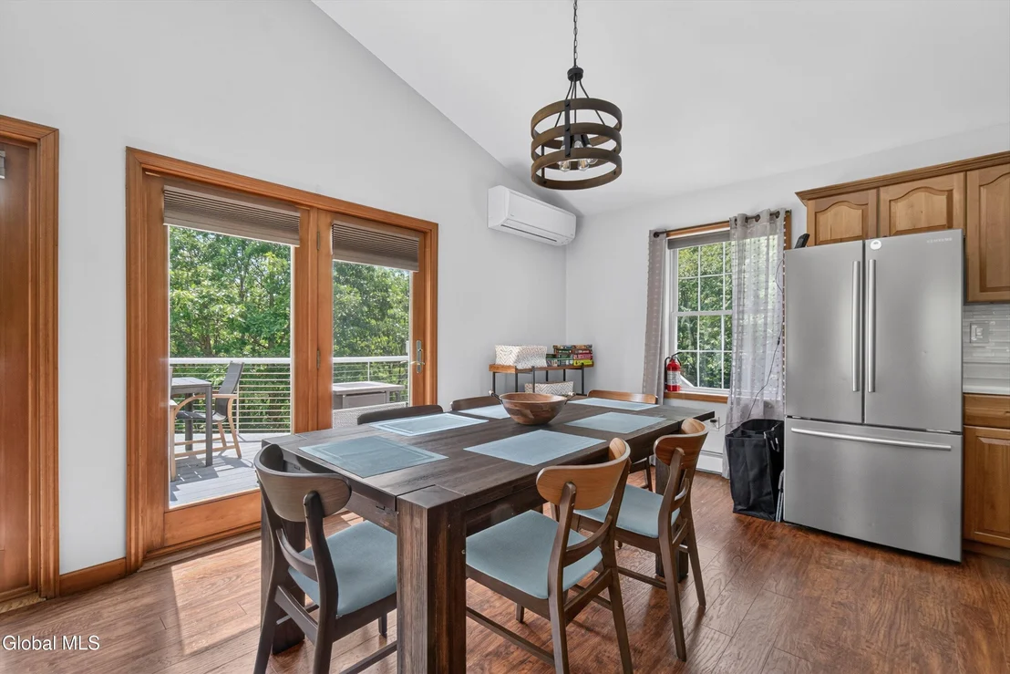 Photo of 99 Kings Road