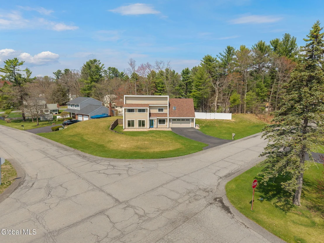 Photo of 1412 Rocco Drive