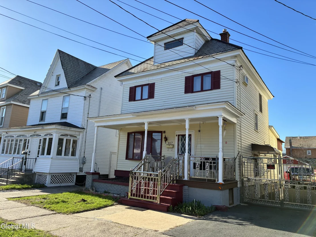 Photo of 817 Holland Road