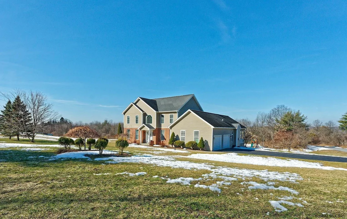 Photo of 16 BRADT Road