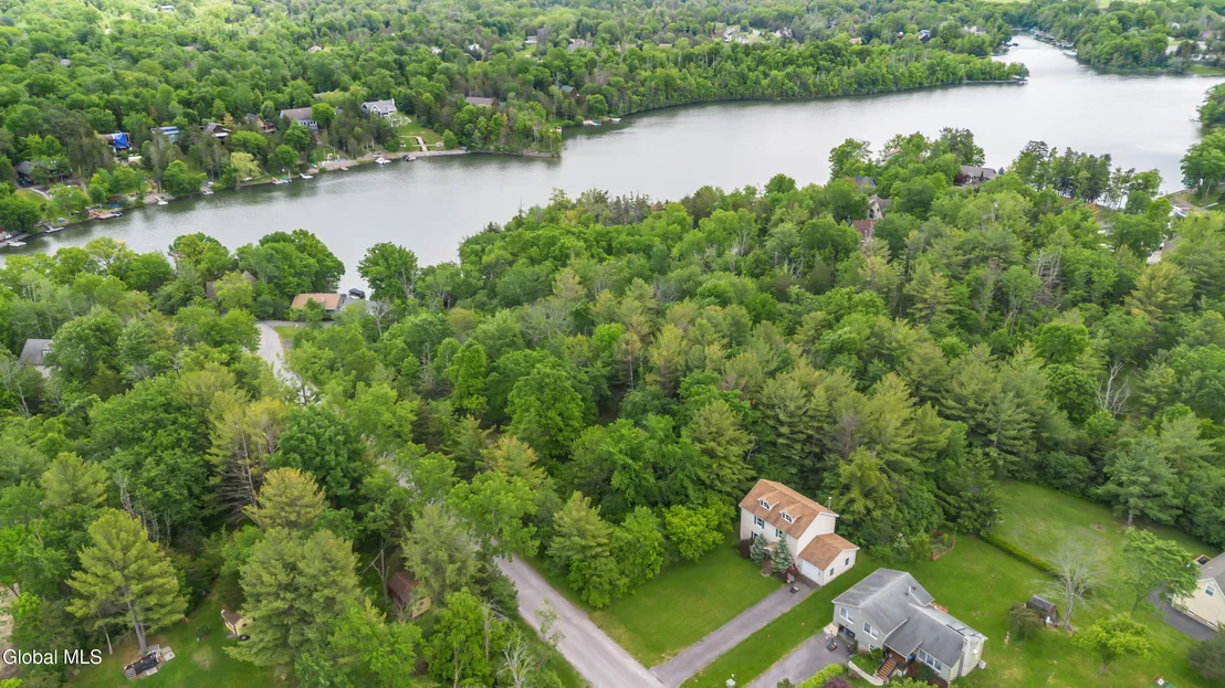 Photo of 21 Rip Van Winkle Drive