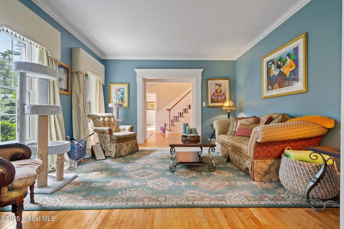 Photo of 428 Ridgehill Road