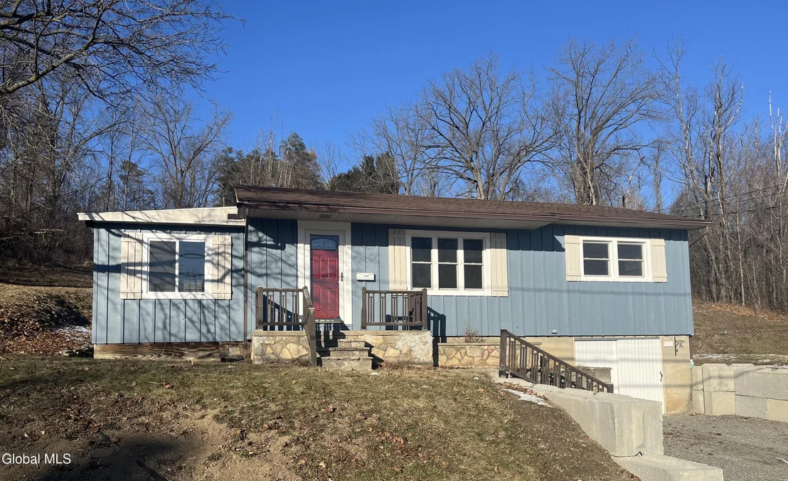 Photo of 41 Saint Claire Street