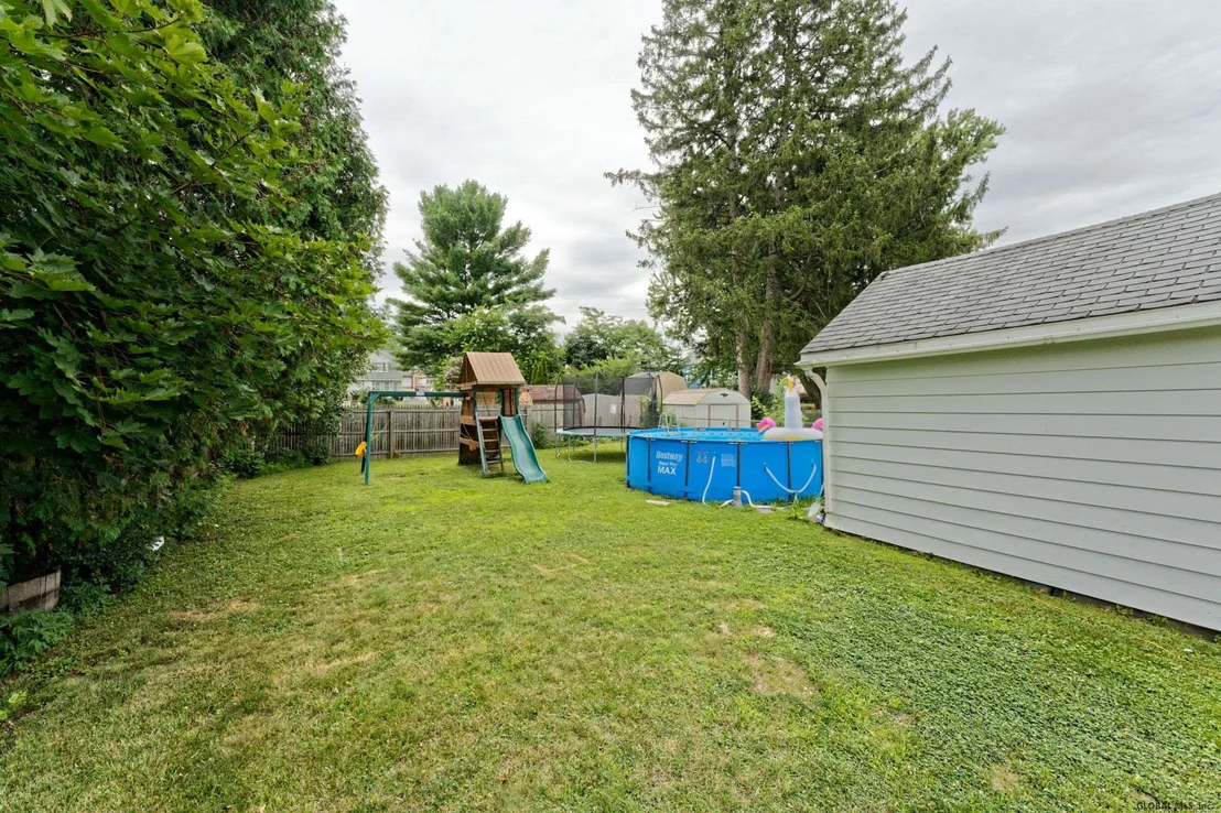 Photo of 308 SANDERS Avenue