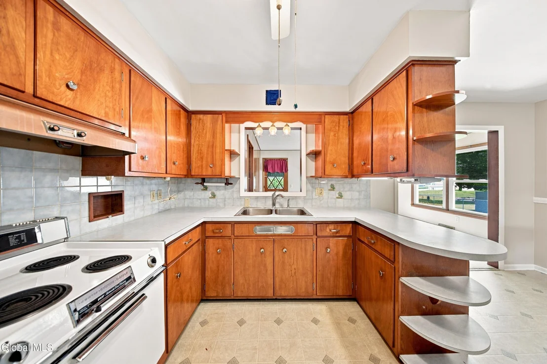 Photo of 4 Pettibone Drive