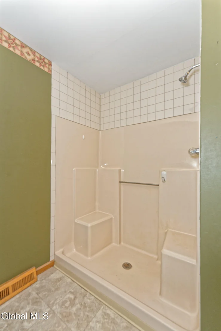 Photo of 44 Allen Road