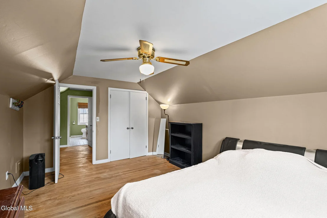 Photo of 1309 Sumner Avenue