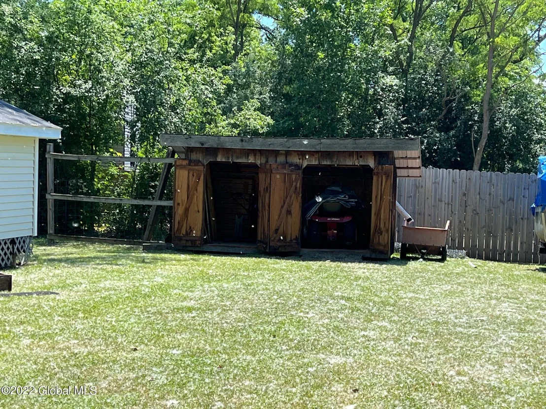 Photo of 24 Breezy Haven Way