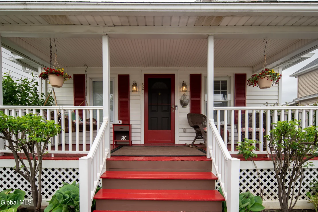 Photo of 321 Glen Avenue