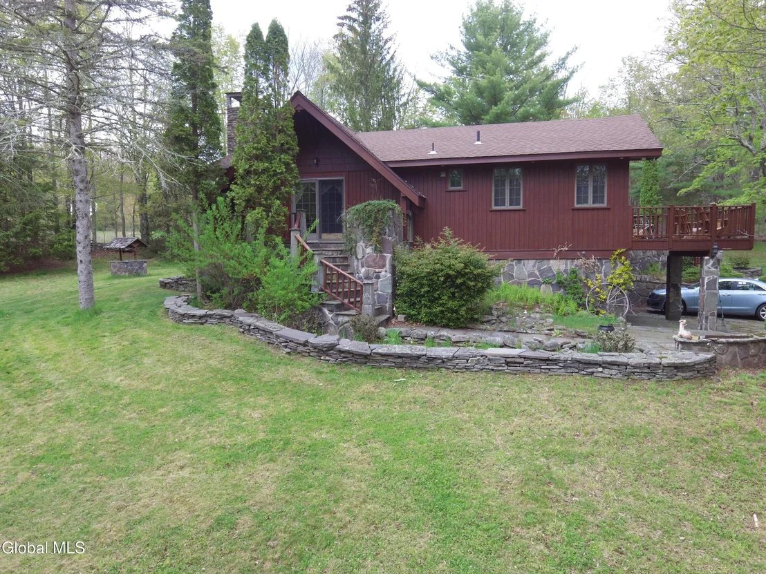 Photo of 184 Cloos Road