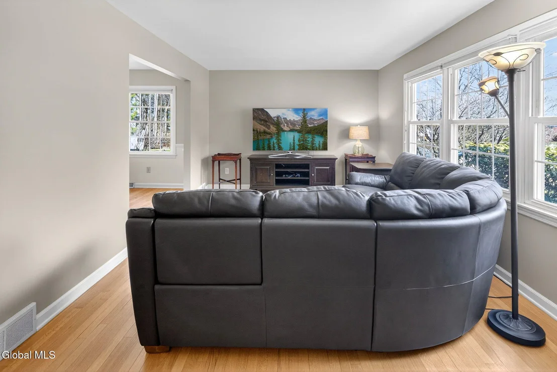 Photo of 17 Tamarack Lane