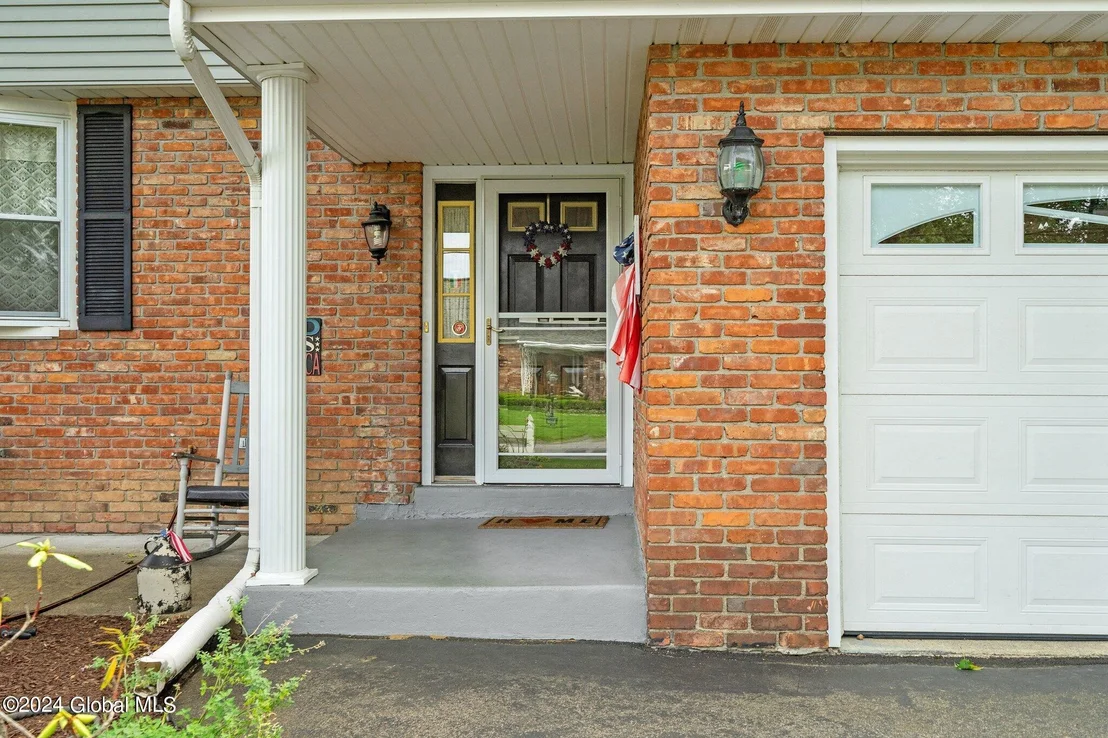 Photo of 136 Fabian Drive