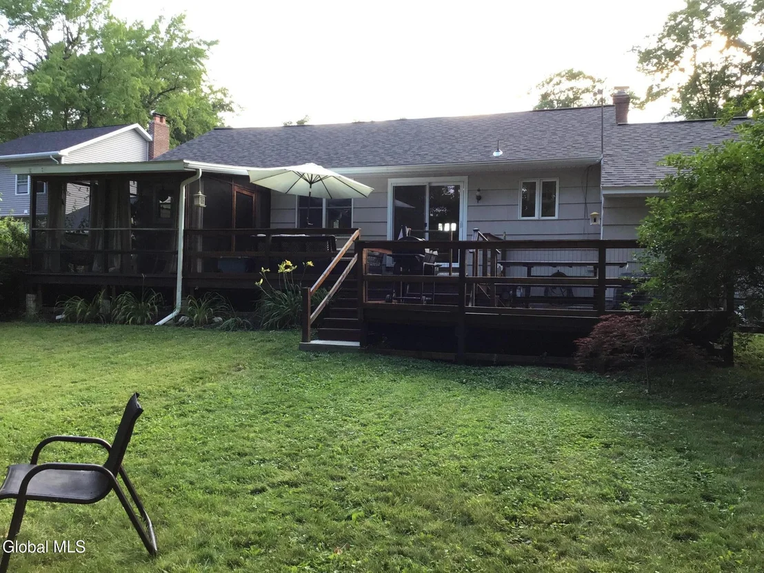Photo of 40 Glendale Road