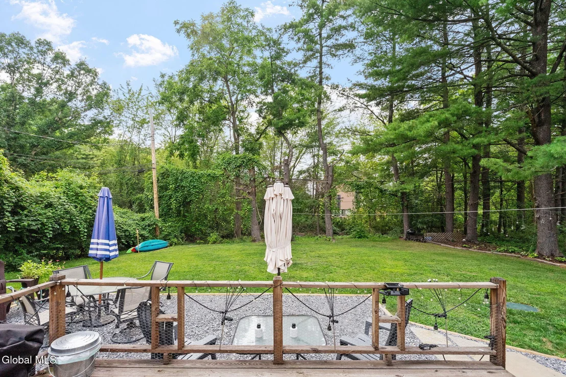 Photo of 2303 Balltown Road