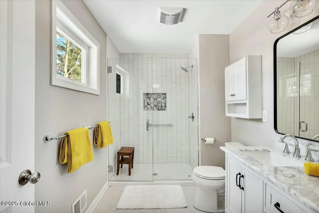 Photo of 9 Lynn Drive