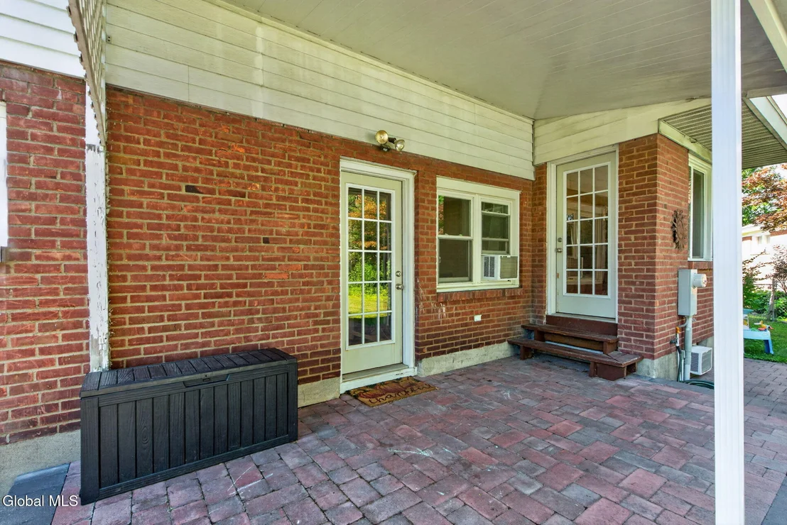 Photo of 19 Gingerbread Lane
