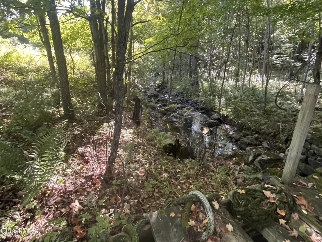 Photo of 675 Creek Road