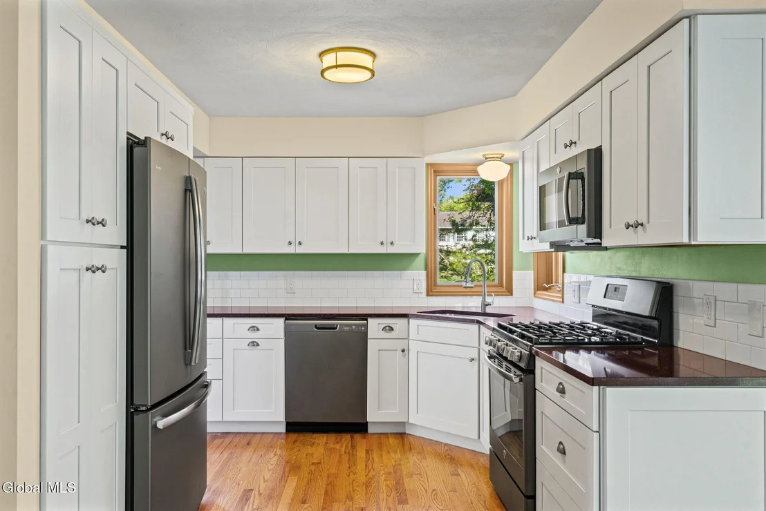 Photo of 107 Fox Run Drive