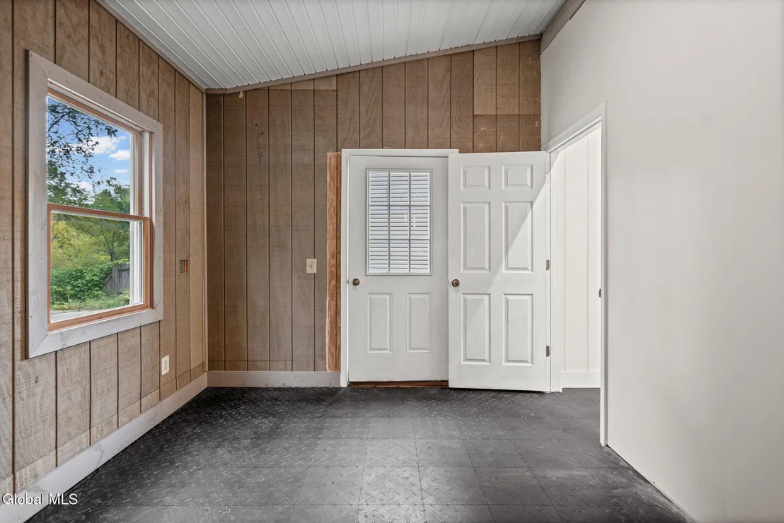 Photo of 43 Scott Avenue