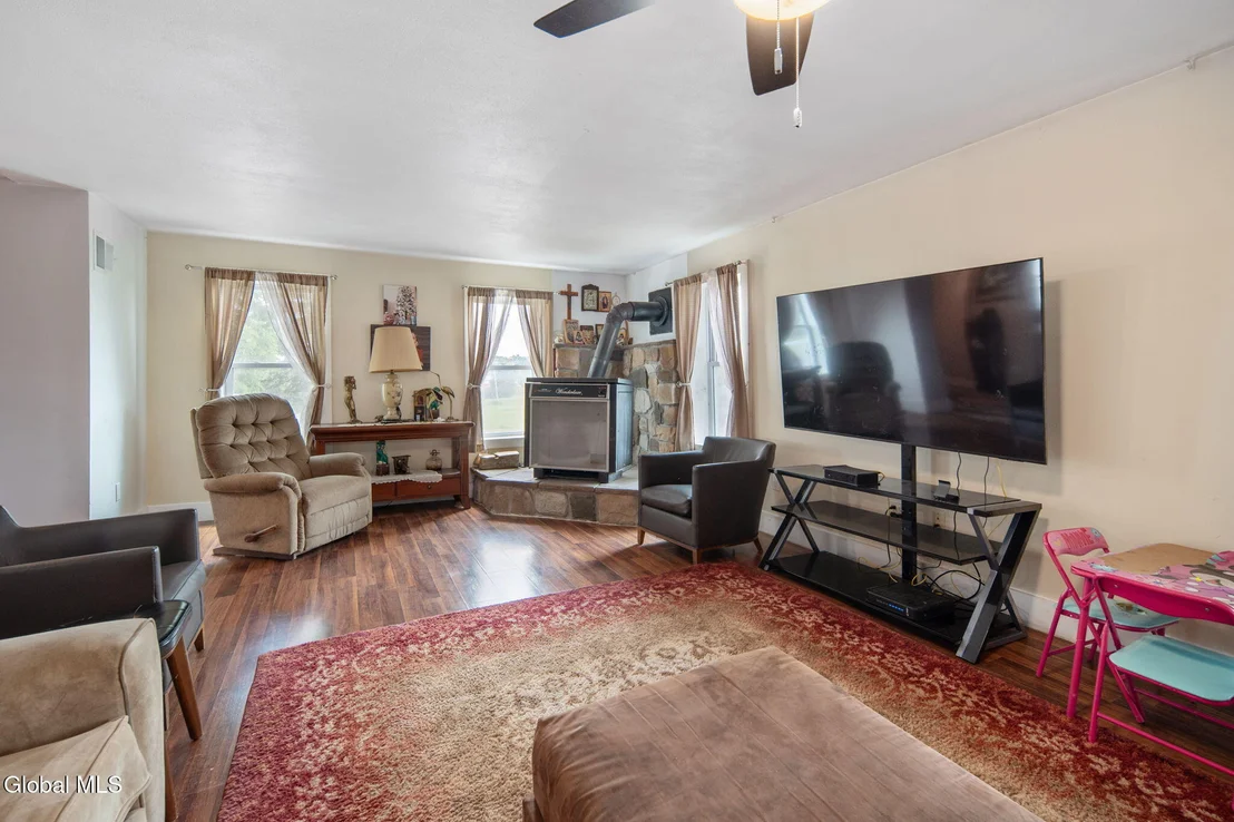 Photo of 118 Freeds Road