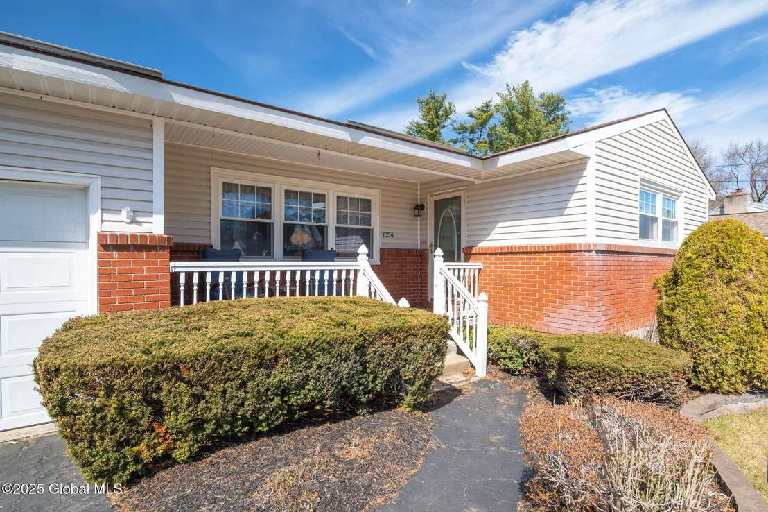Photo of 1054 Theodore Road