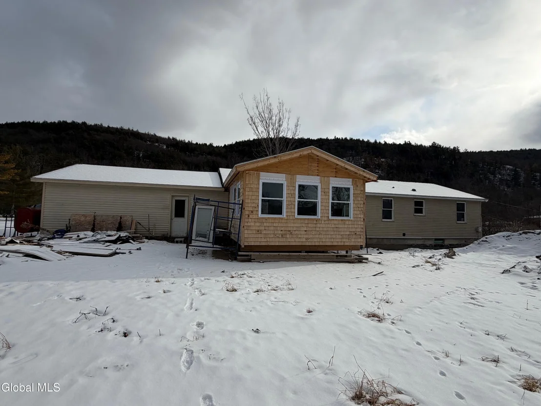 Photo of 404 Black Point Road