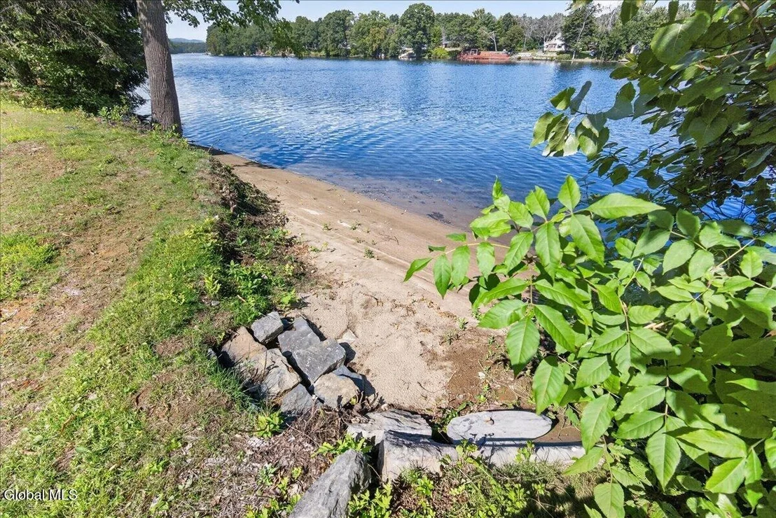 Photo of 5 Old Bend Road