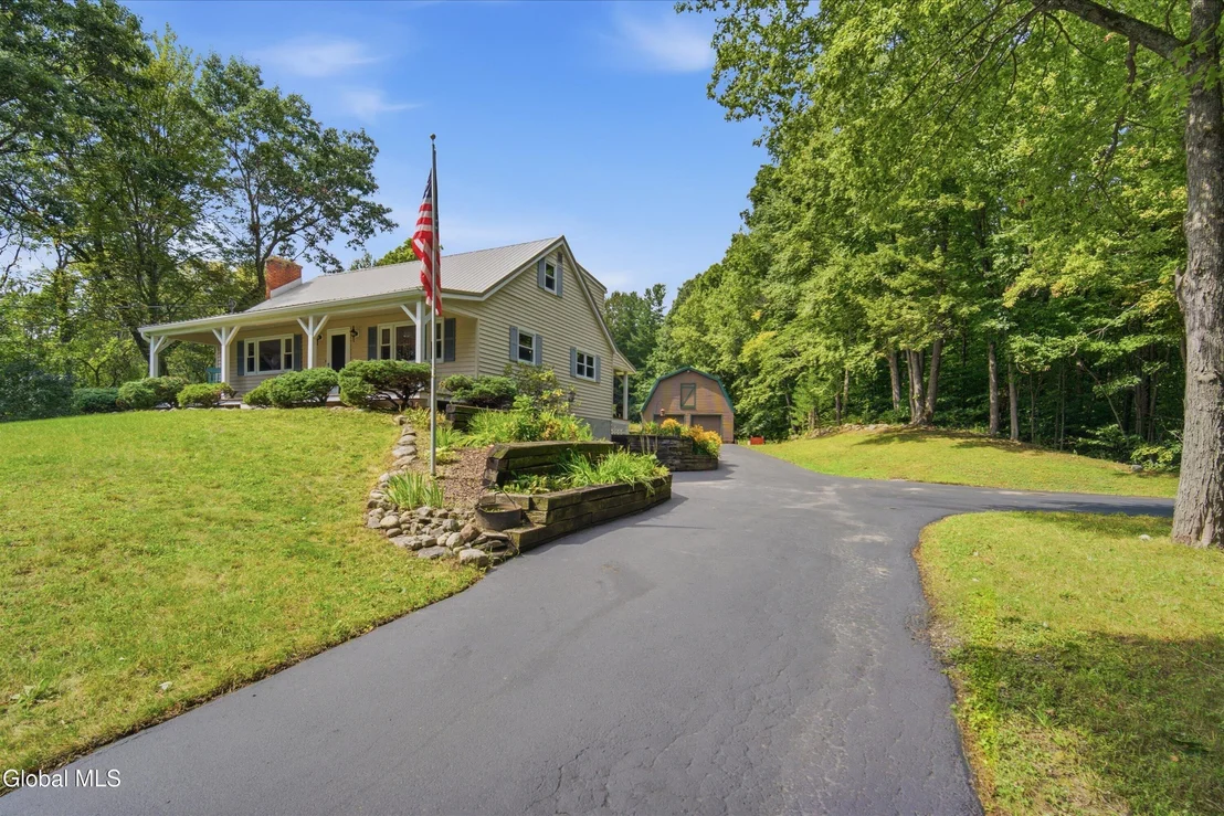 Photo of 1108 North Road