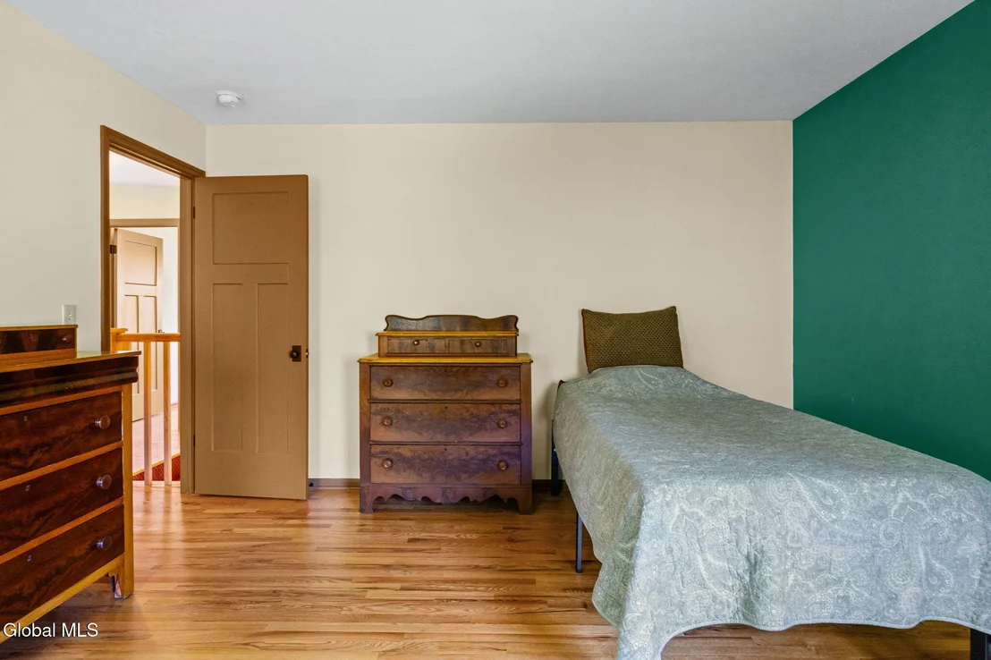 Photo of 107 Fox Run Drive