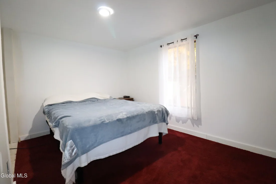 Photo of 48 Comstock Road