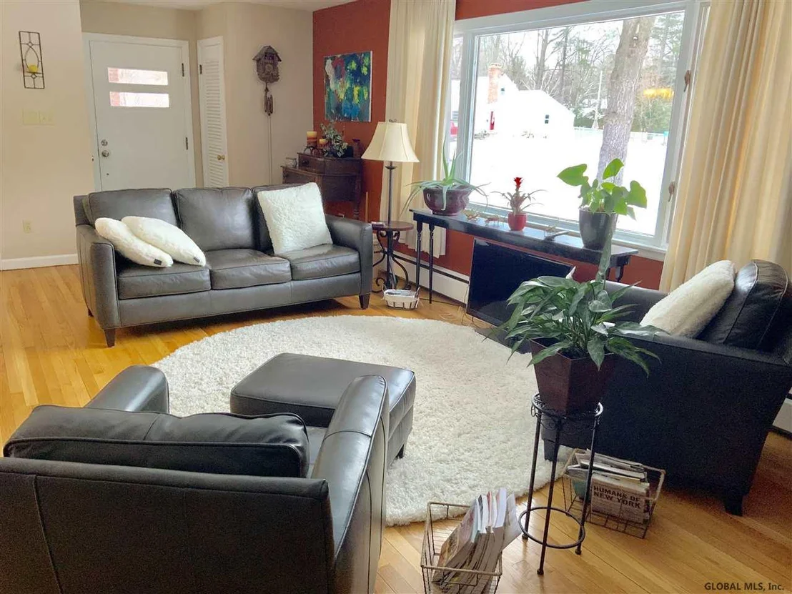 Photo of 6 CLARKSON Road