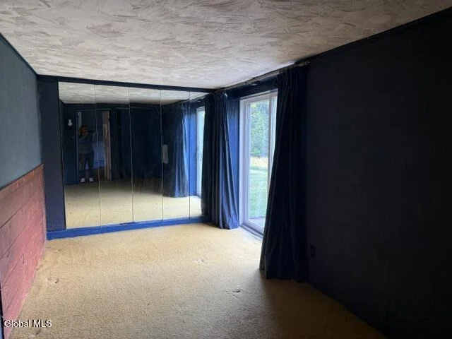 Photo of 28 Starcrest Drive
