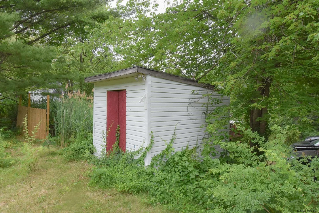 Photo of 104 DUNSBACH Road