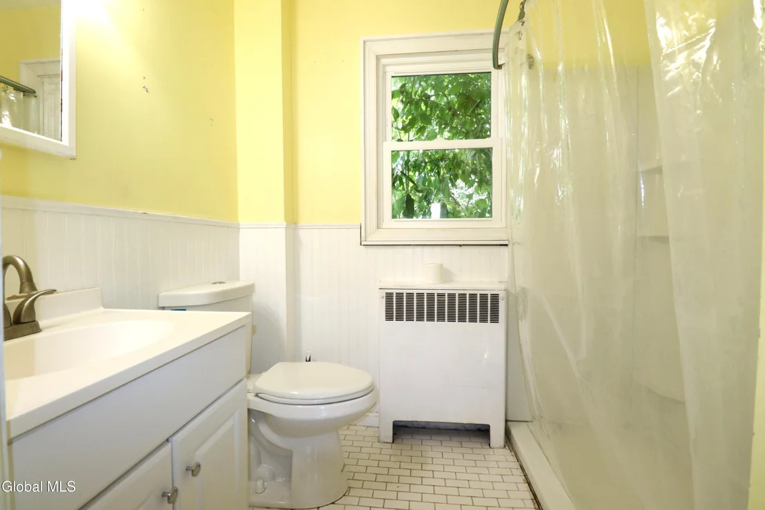 Photo of 2116 Neil Street