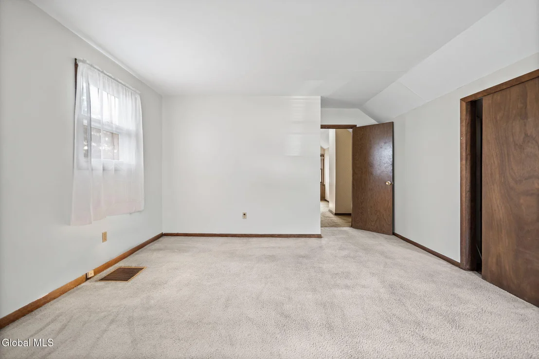 Photo of 1229 Paul Avenue