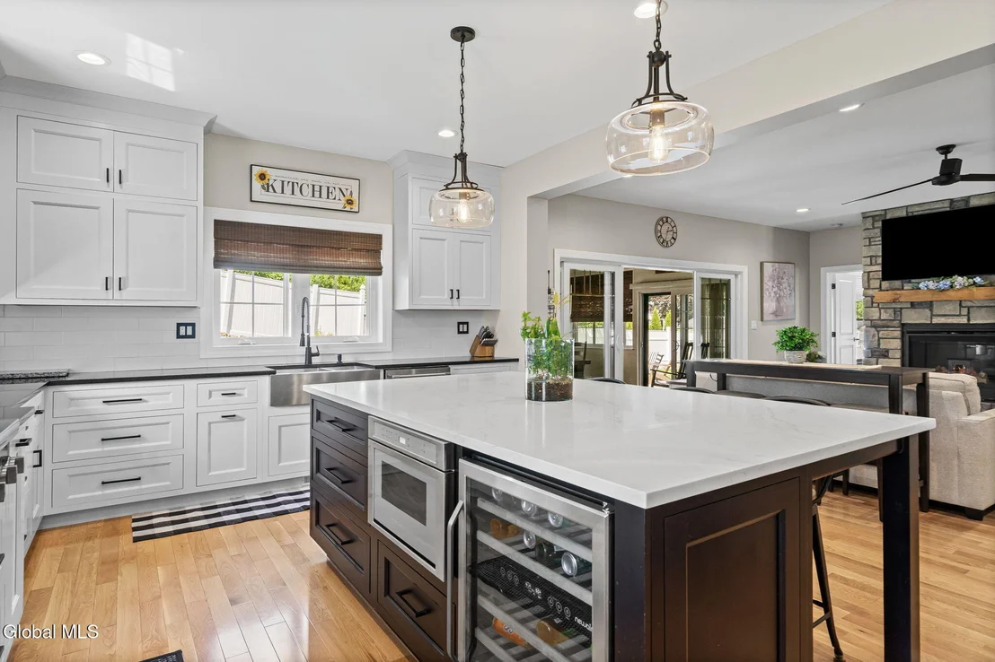 Photo of 1 Londonderry Way
