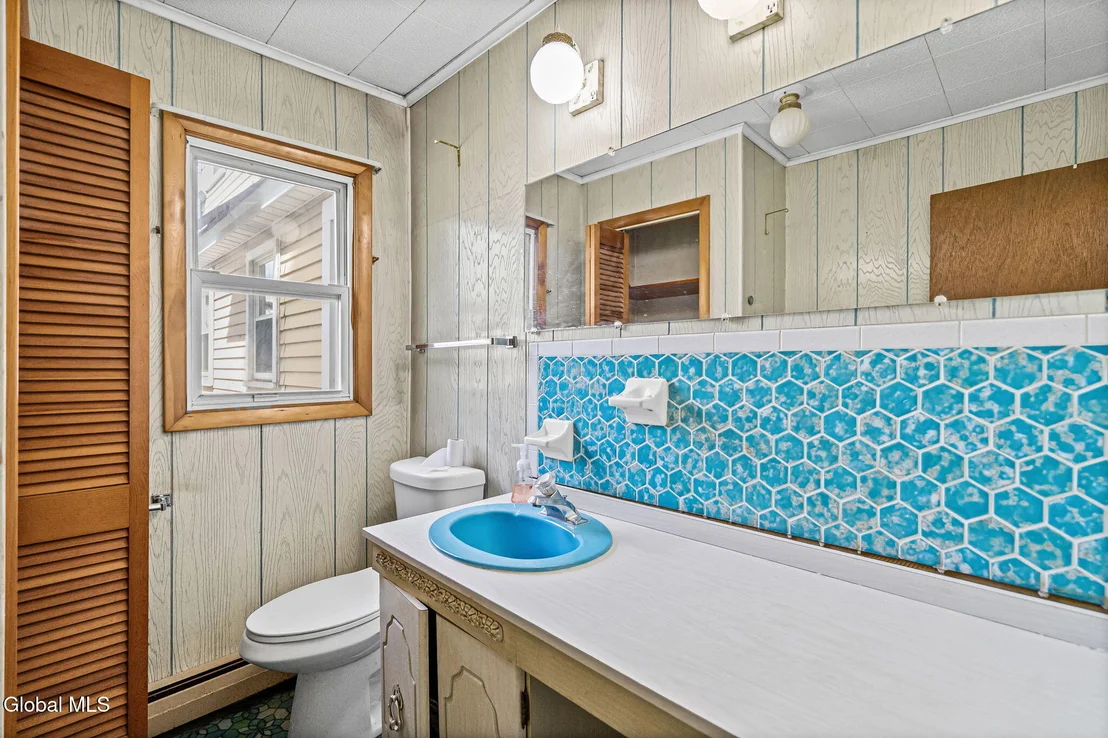 Photo of 1039 Bill Road
