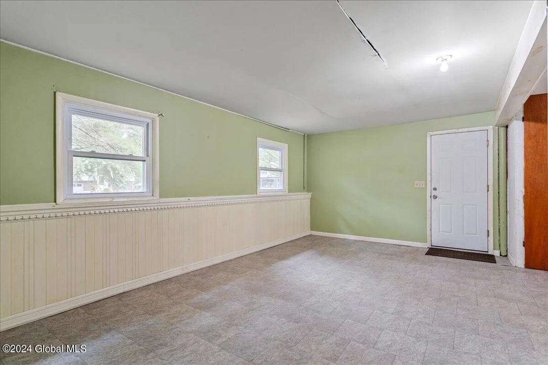 Photo of 38 Cook Circle