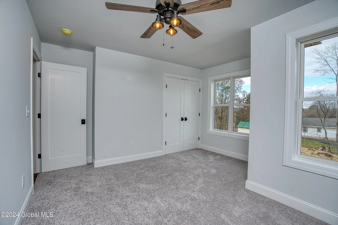 Photo of 245 Sharpe Road
