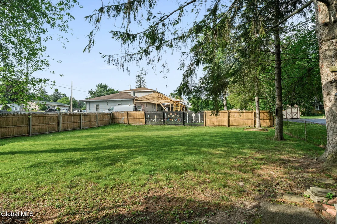 Photo of 2525 Consaul Road