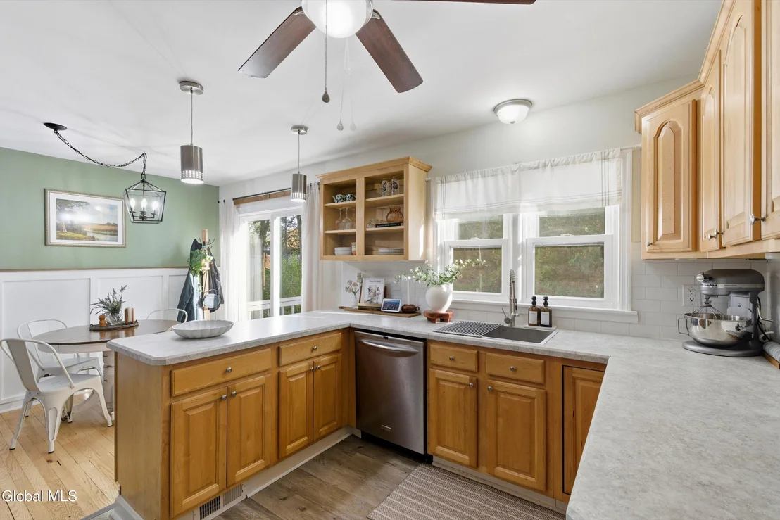 Photo of 105 Lake Drive